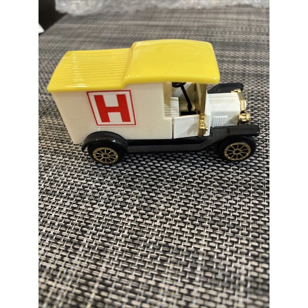 Vintage Readers Digest #304 Ford Model T Die-Cast Car 1:64 Scale No Box